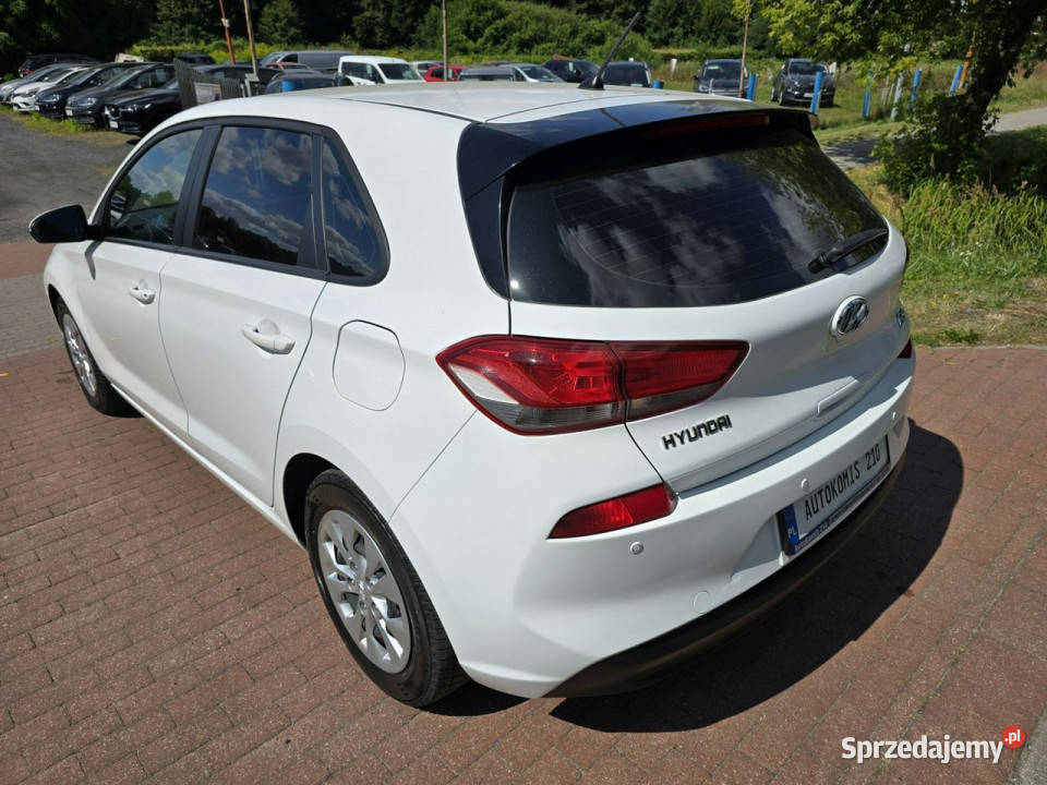 Hyundai i30 Hyundai i30 14 benzyna z gazem Salon manualna Cielcza