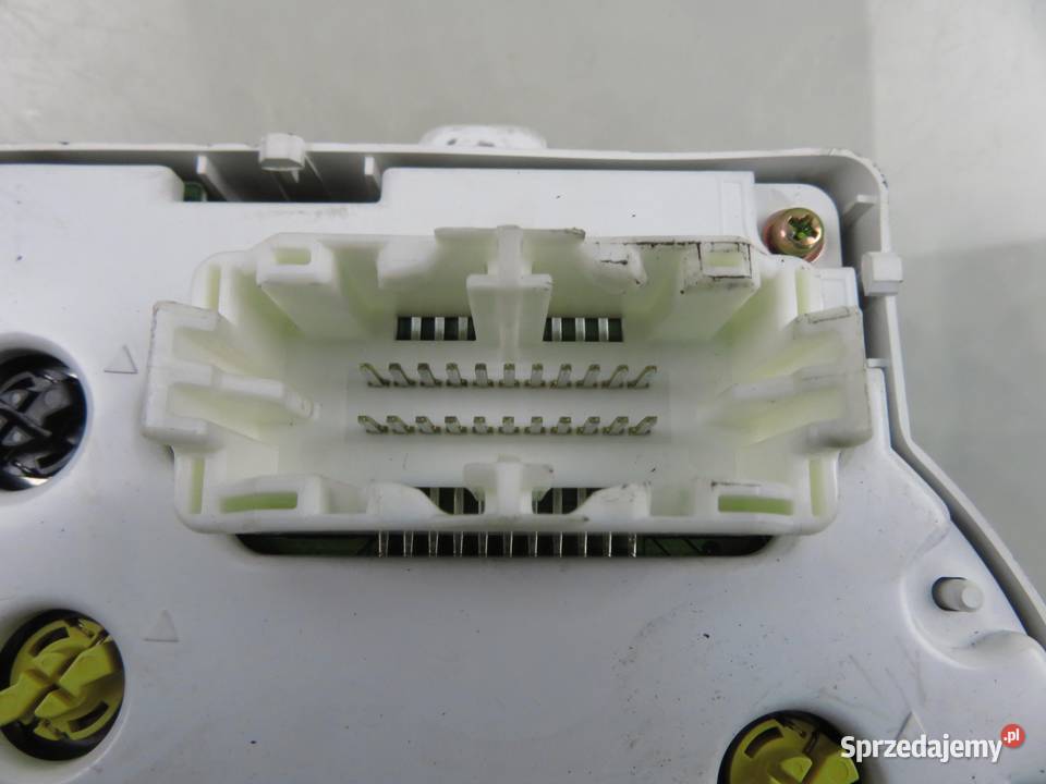 LICZNIK MITSUBISHI OUTLANDER I 24 MN162482 Liczniki i zegary