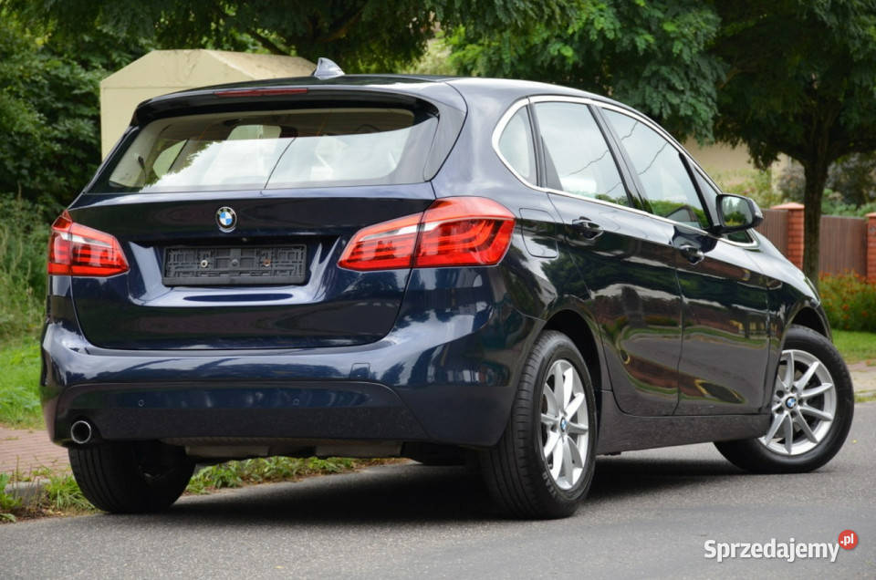 BMW 218 Opłacona 15i 136 Serwis Ledy Beżowa światła do jazdy dziennej łódzkie