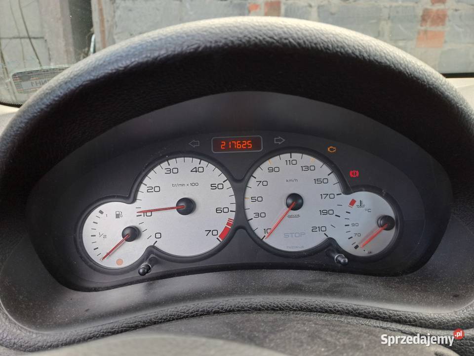 Peugeot 206 14 8V 75 silnik kompletny kod KFW Silniki kompletne Jastrzębie-Zdrój