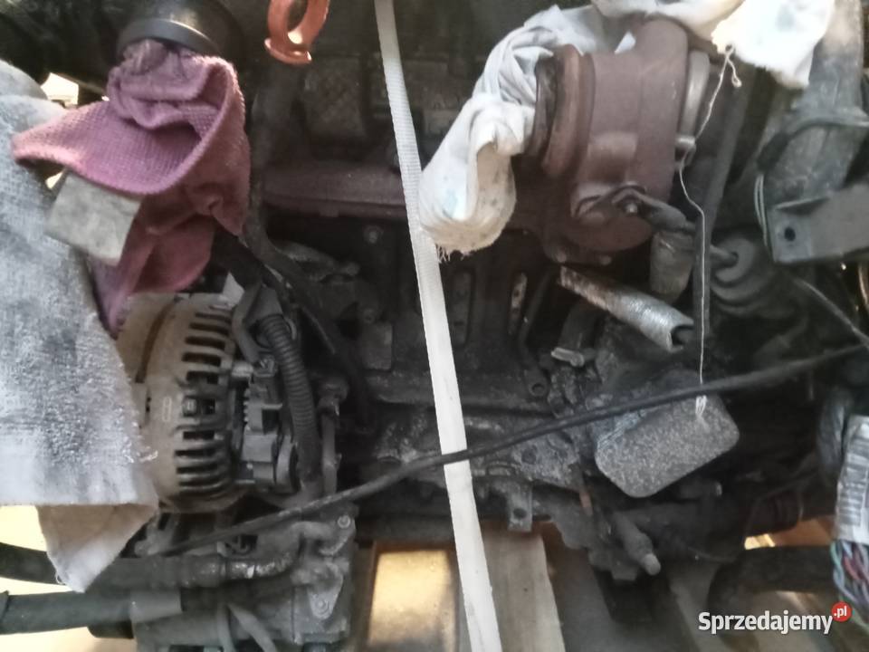 Sprzedam silnik w pełni sprawny peugeot 16 HDi Leśnica sprzedam