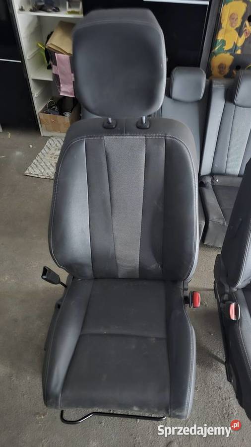 Fotele Kanapa Komplet Renault Megane III Lift osobowe Mysłowice sprzedam