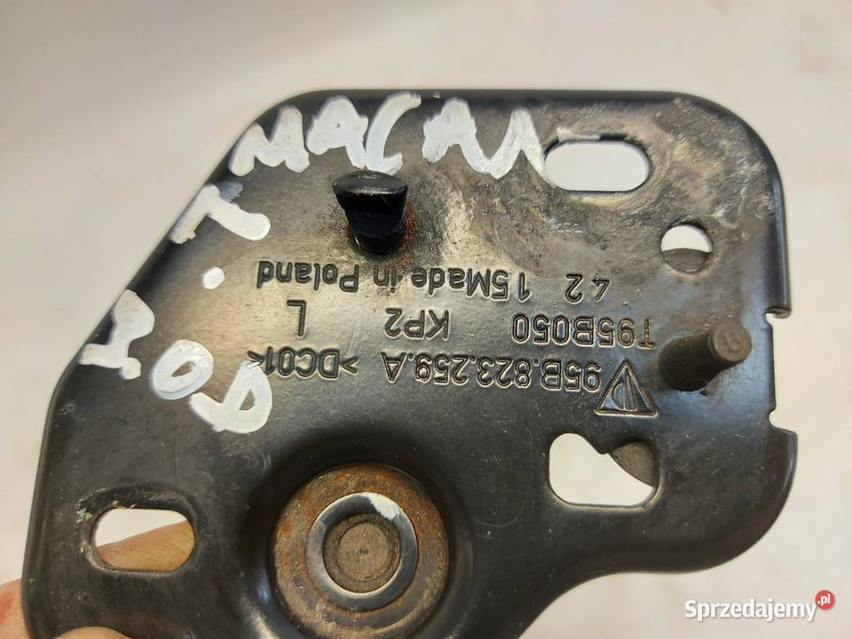 PORSCHE MACAN S 95B Rygiel maski lewy 95B823259A dolnośląskie