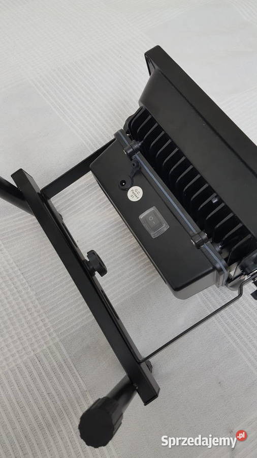 VINGO REFLEKTOR AKUMULATOROWY LED 30W IP65 Narzędzia Poznań