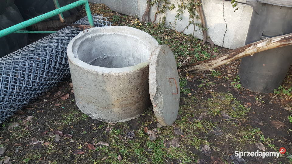Dekiel kominek szambo rewizja kręg betonowy Pozostałe