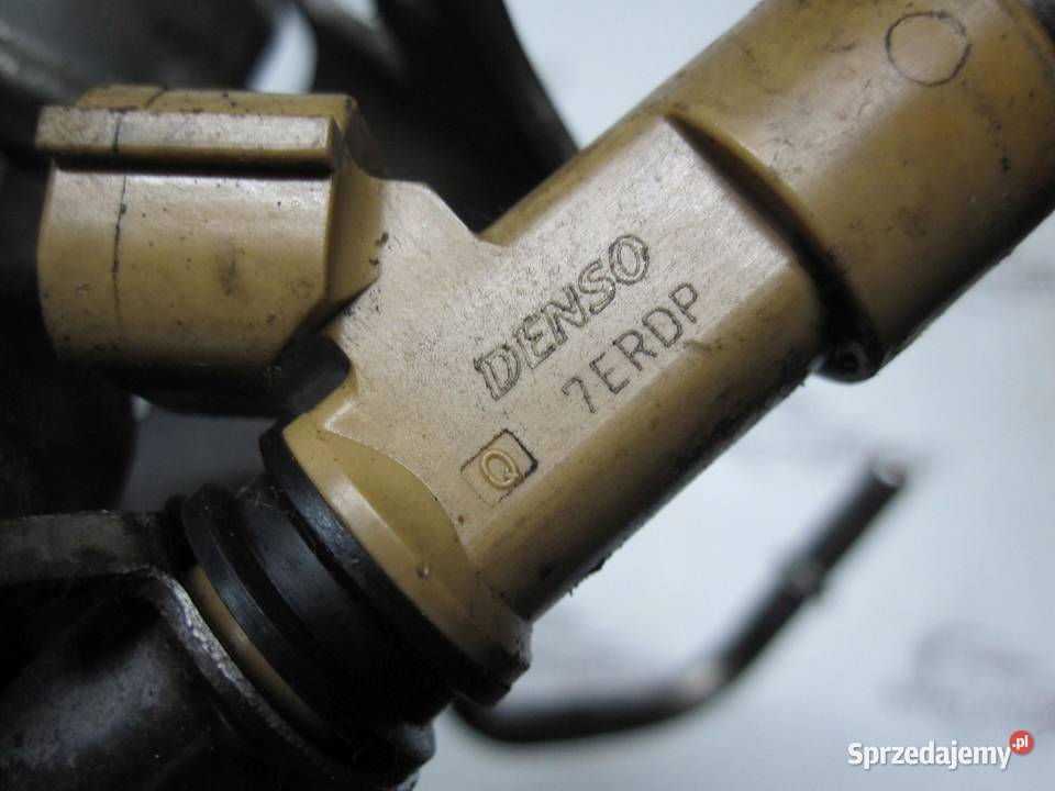 SUBARU LEGACY 25 B 07r listwa wtryskowa z