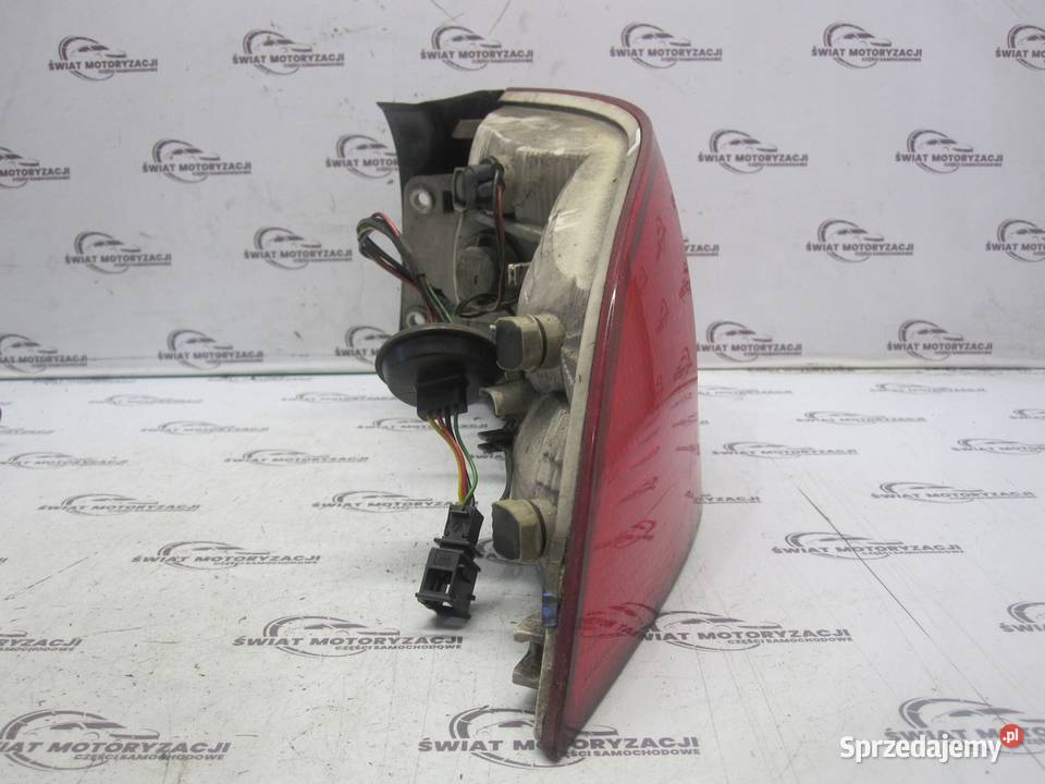 SKODA SUPERB II 10r lampa lewa tył 0866519162F osobowe Kielce sprzedam