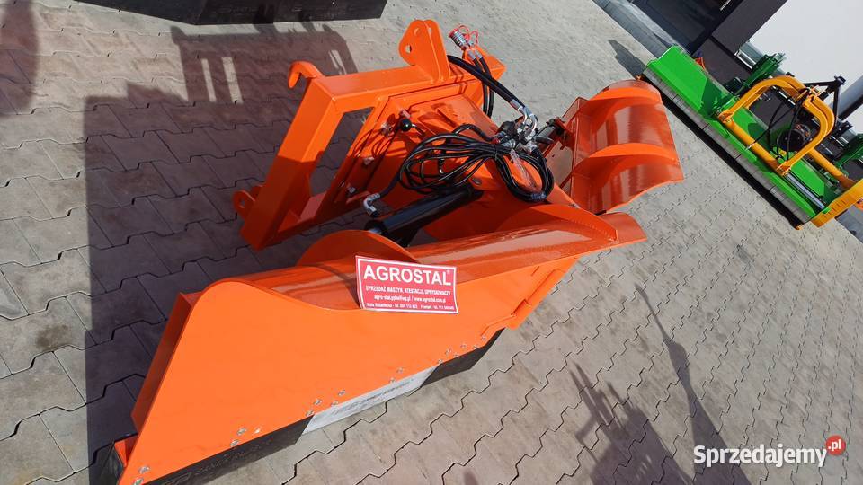 Pług do śniegu odśnieżny strzałka hydrauliczny Wola Różaniecka