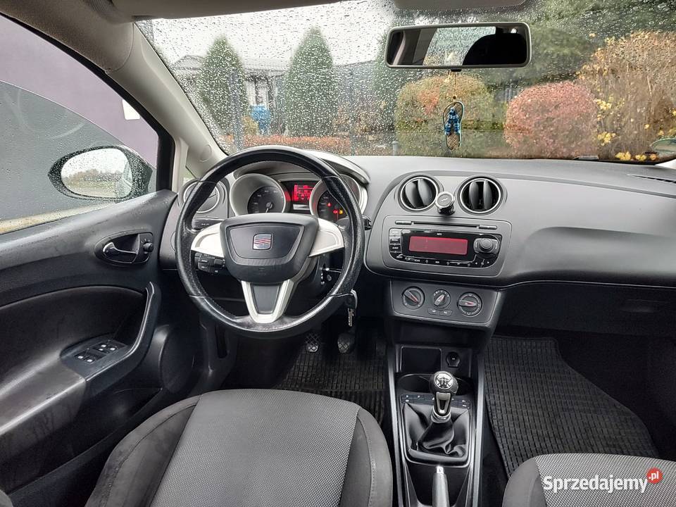 SEAT IBIZA 14 BENZYNA 86KM Leszno