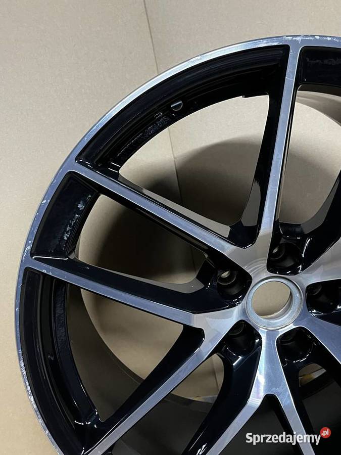 Oryginalna felga Porsche Macan III 10J x 20 ET19 Opony i felgi Gostyń