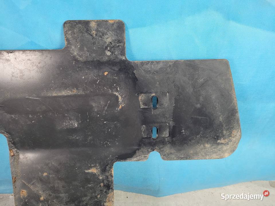 CASE IH PUMA 145 12r OSŁONA PŁYTA POD ZBIORNIK Kolno