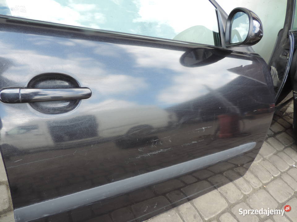SEAT CORDOBA 2 DRZWI PRAWY PRZÓD LC9Z Rok produkcji 2004 Drzwi małopolskie Nowy Sącz
