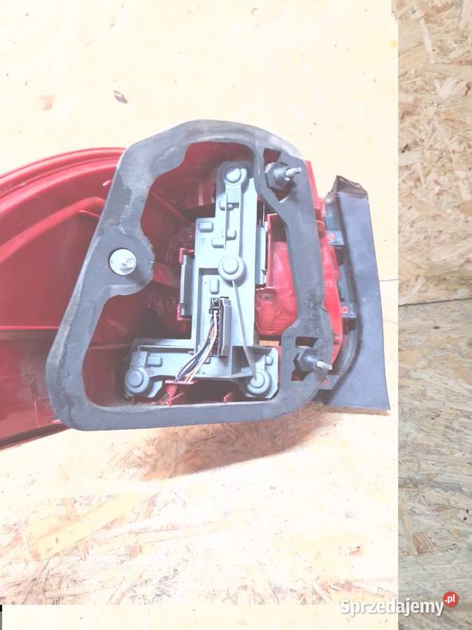Vw golf V kombi lampa prawy tył tył prawy dolnośląskie Złotoryja sprzedam