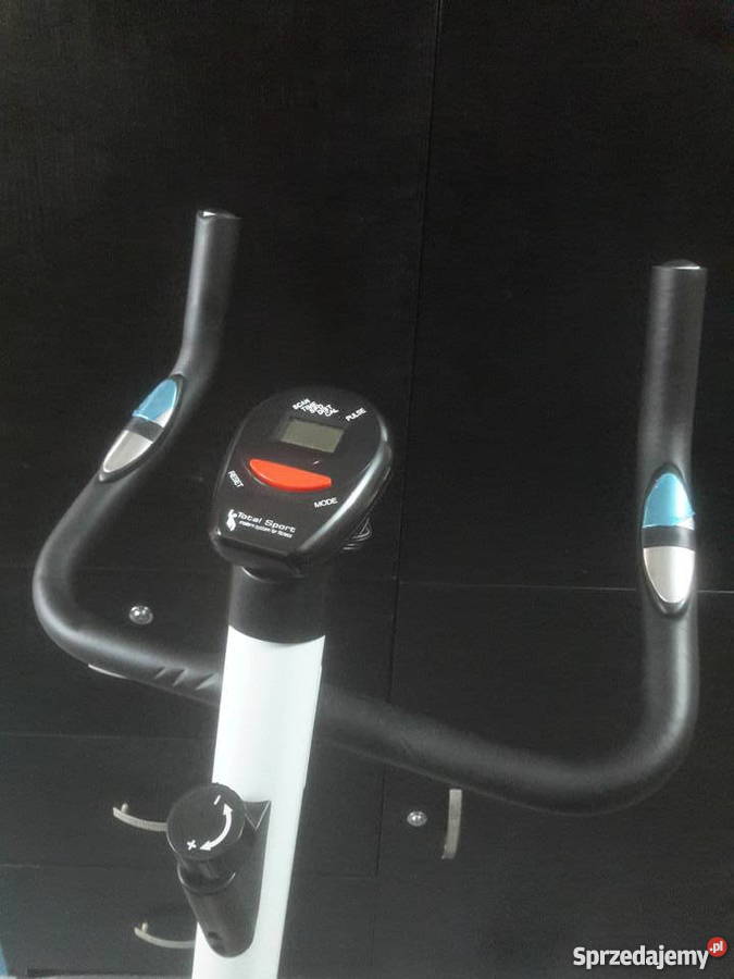Stacjonarny rower treningowy magnetyczny firmy Tczew