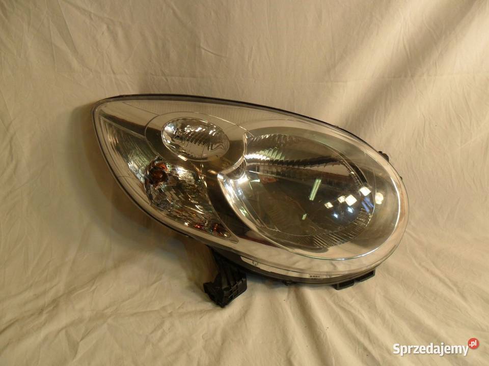 Reflektor Citroen C1 prawy przód 2005 lampa Motoryzacja wielkopolskie Nowy Tomyśl
