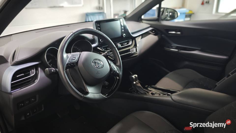 Toyota Chr 20 hybid Przemyśl