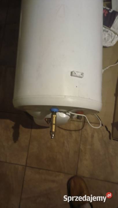 Bojler elektryczny 140 litrów