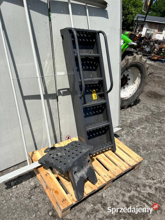 Claas Trion Dżwigar drabinki 0027017446