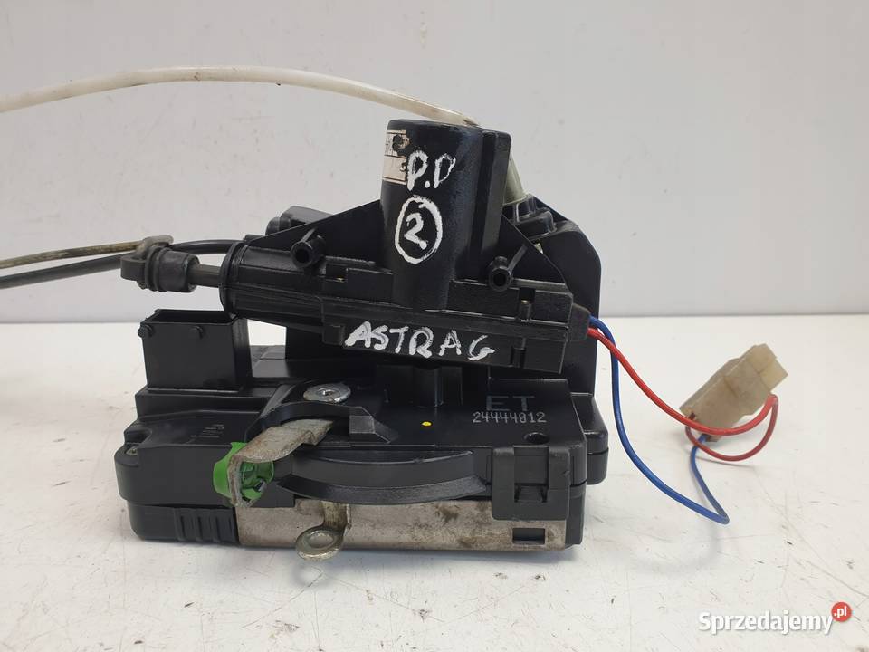 Opel Astra G II ZAMEK DRZWI Prawy przód pasażera