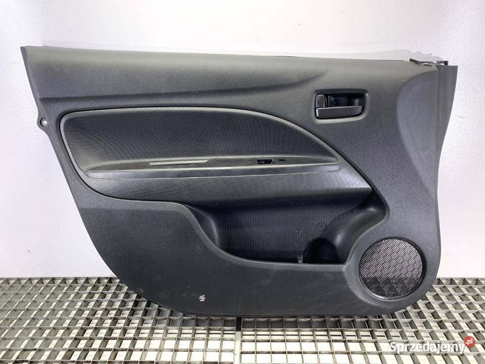 BOCZEK DRZWI LEWY PRZÓD MITSUBISHI MIRAGE SPACE