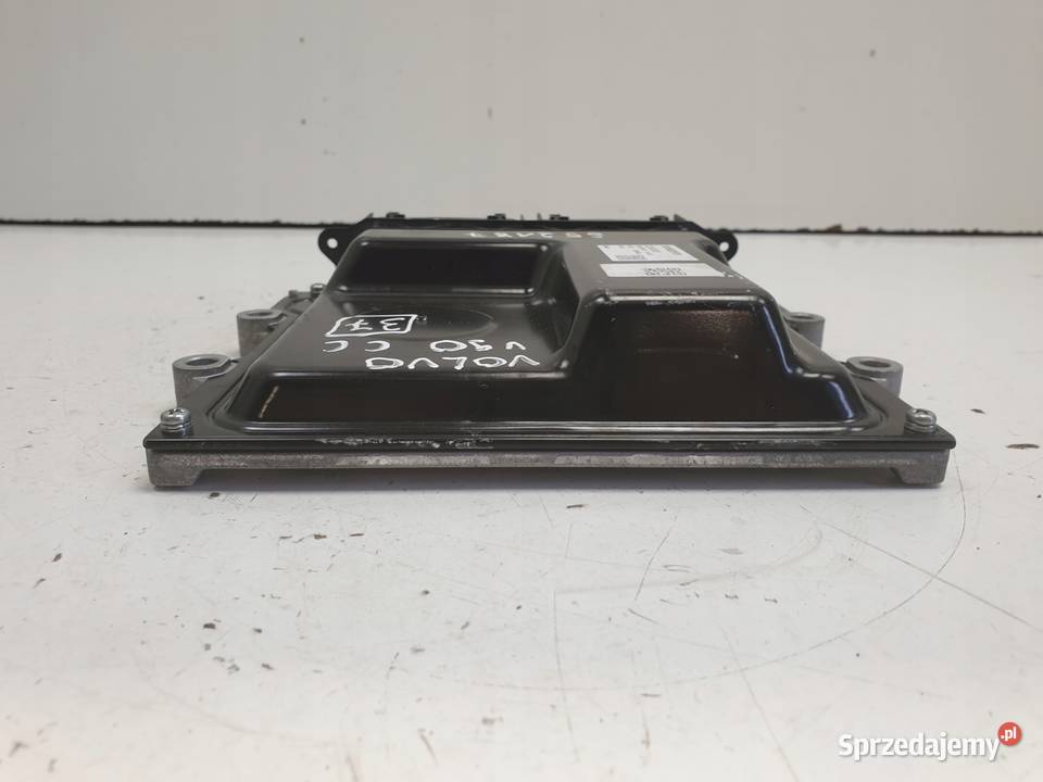 Volvo V60 II 20 D4 STEROWNIK SILNIKA komputer Chełm