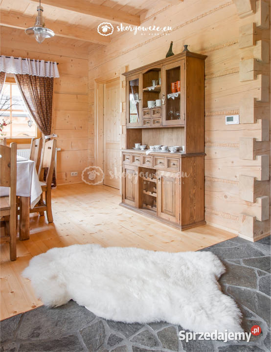 Naturalna skóra owcza biała małe jagnię Rozmiar Szaflary