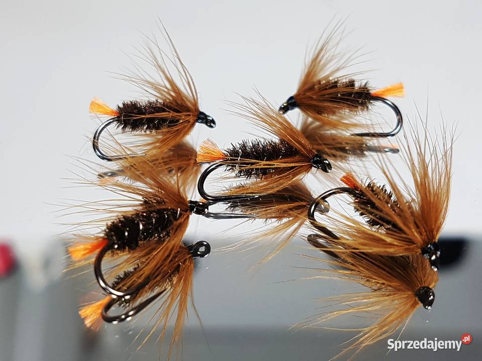 Sztuczne muchy red tag i orange tag sprzedam