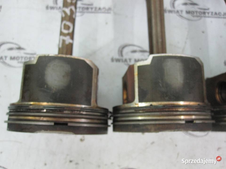 AUDI SKODA 18 T AUQ 180 tłok korbowód 06BA 81P32 Części samochodowe sprzedam