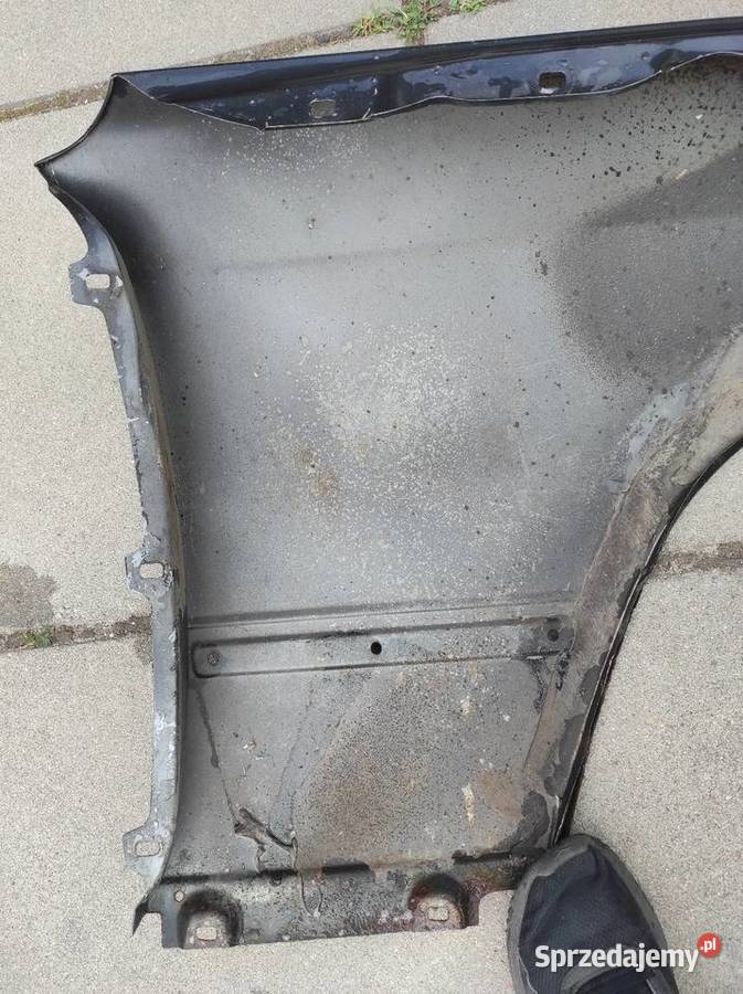 W 124 błotnik przedni lewy Rzgów