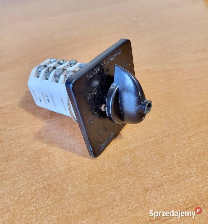 Wyłącznik przełącznik tablicowy ŁK15PM8 Włodawa