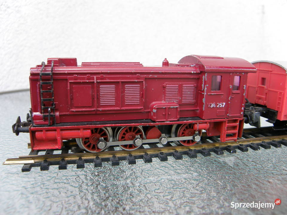 TRIX V 36 257 Obniżona Zestaw Radzewice