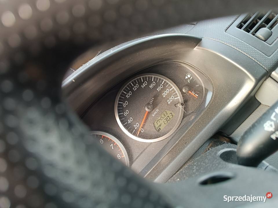 mazda 2 125 benzyna 2004r sprawna 2 sprzedam