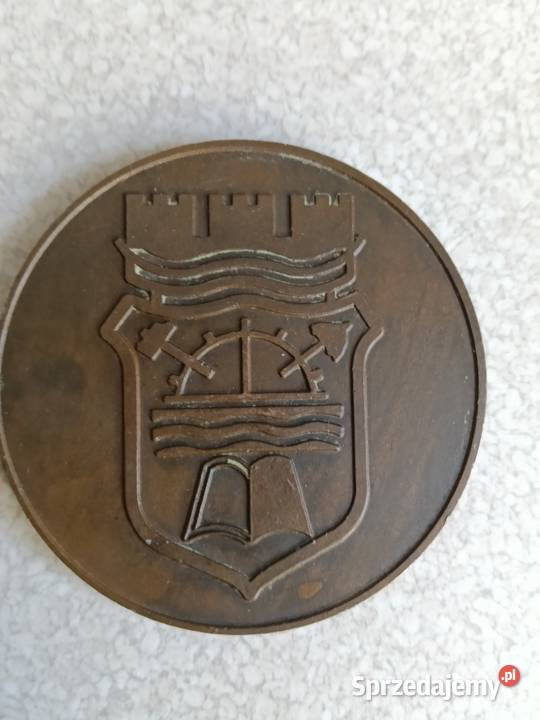 Stary medal z brązu Garwolin
