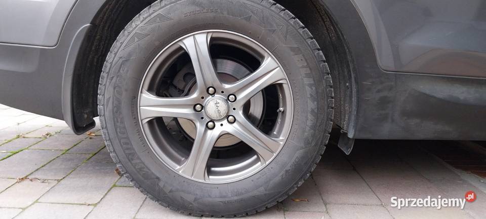 Felgi aluminiowe z oponami zimowymi 23565R17 Chrząstawa Mała