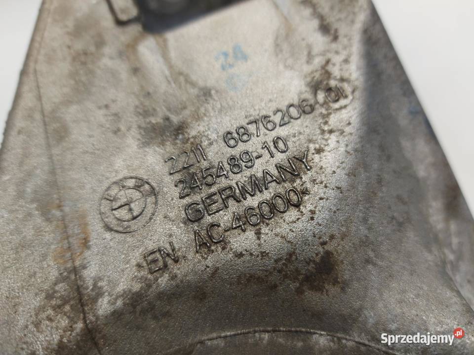 BMW G21 G20 Kombi 330e łapa mocowanie silnika