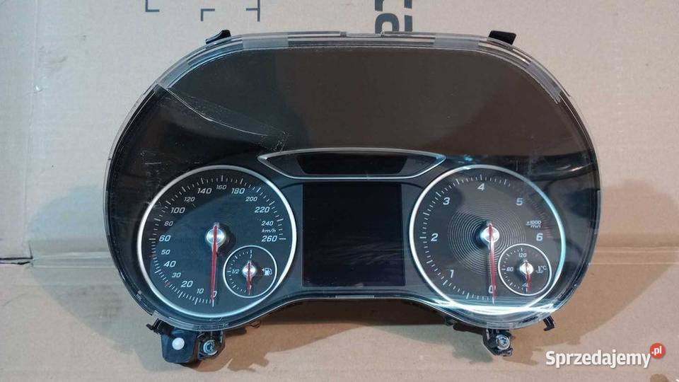 Licznik Zegary Mercedes Bklasa W246 Aklasa W176