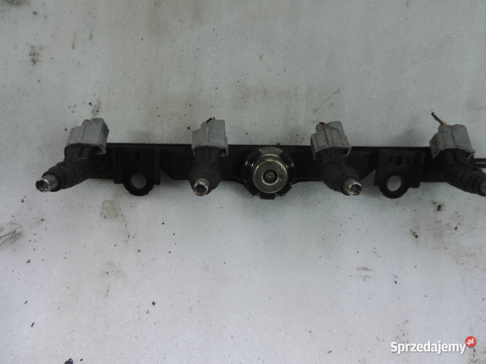 LISTWA WTRYSKOWA TOYOTA COROLLA E12 14 VVTI Układ paliwowy sprzedam