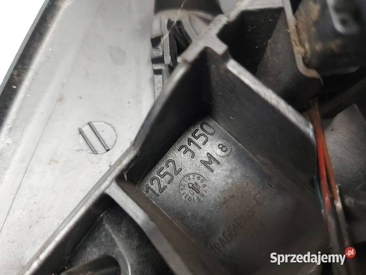 RENAULT MEGANE III COUPE 09r lusterko prawe 7 Kielce