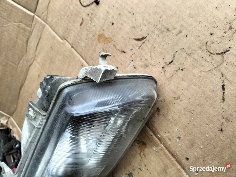 OPEL ASTRA F LAMPA PRZÓD PRZEDNIA PRAWA Oświetlenie Kamień-Kolonia sprzedam