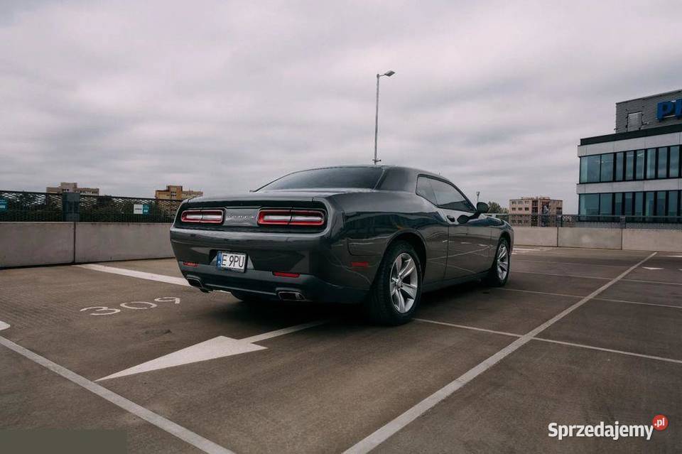Dodge Challenger Automatik SXT Plus 309 2016r Łódź