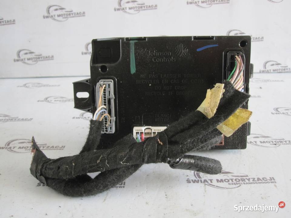 RENAULT TRAFIC III 15r moduł komfortu 2675974 Kielce