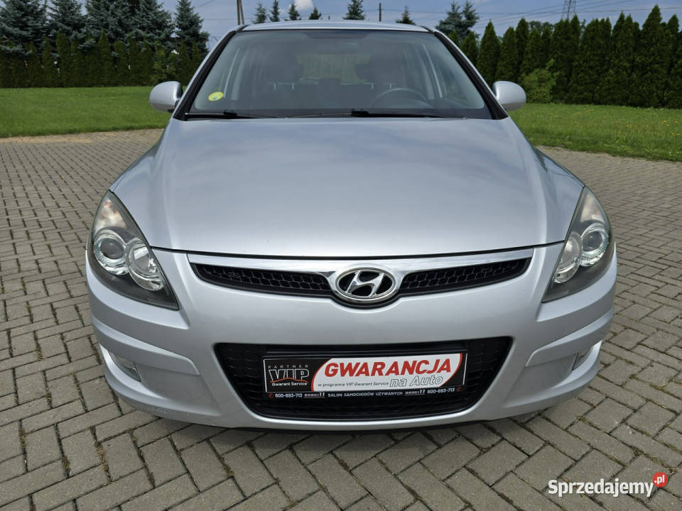 Hyundai i30 16benz SerwisKlimatronicCentralka4x Rok produkcji 2010 Kutno