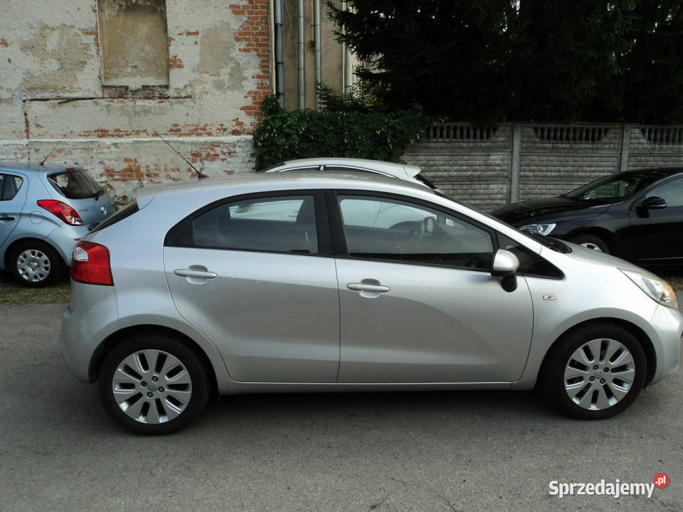 Kia Rio sprzedam KIA RIO z 2012r 12 CRDI III centralny zamek lubelskie Lublin