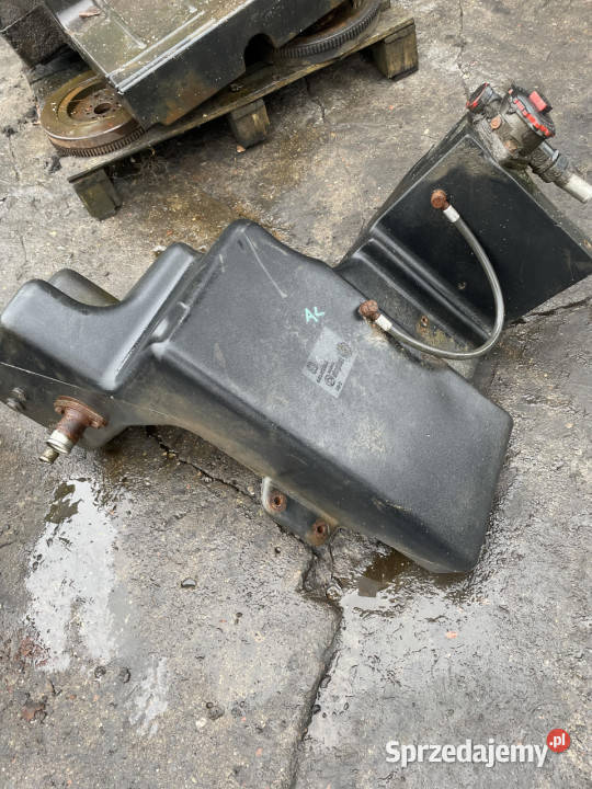 Deutz Fahr Agrotron zbiornik paliwa 001492284 wielkopolskie Jastrzębniki