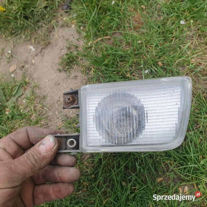Lampa przeciwmgielna halogen prawy lewy Kraków