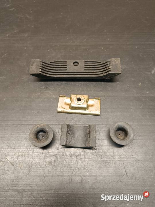 Uchwyty mocowania zbiornik paliwa bak części Gołaczewy