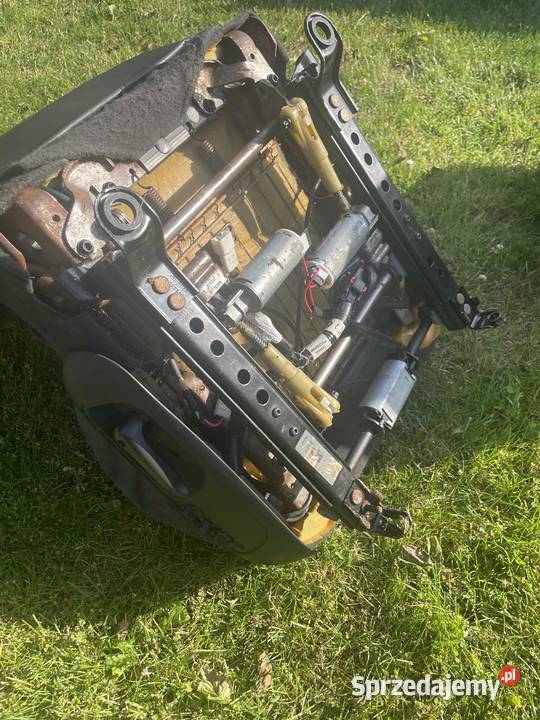 Kompletne wnętrze Dodge Durango Dakota I Lublin