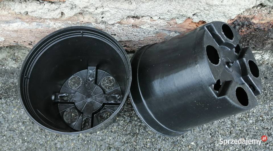 Doniczki produkcyjne śr 85 027L Doniczka okrągła Siewierz