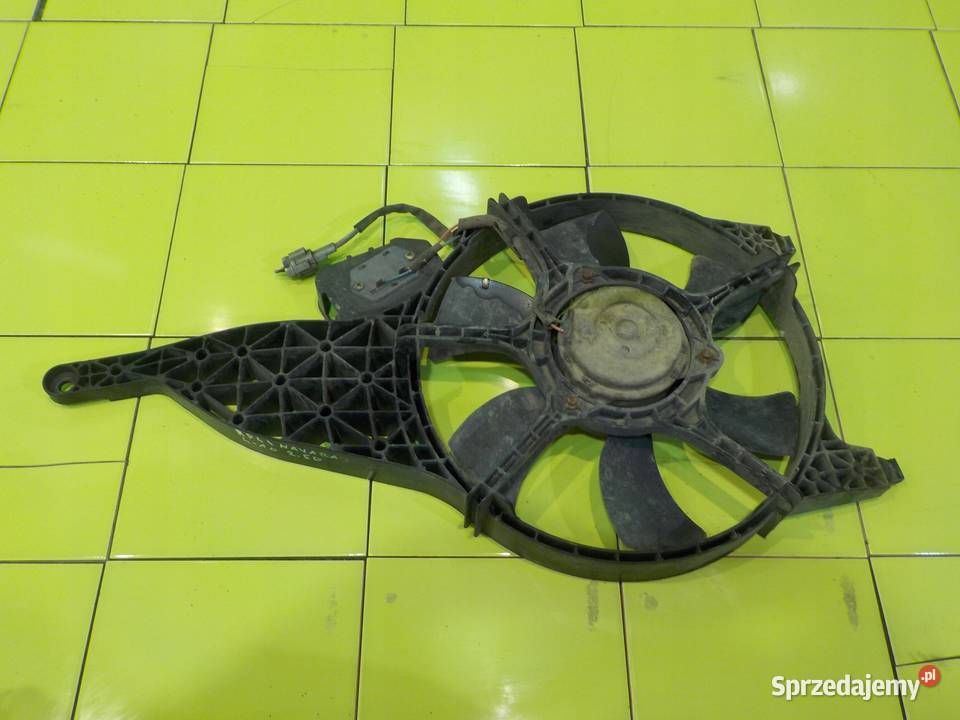 NISSAN NAVARA III D40 25 DCI AUT 05r wentylator Suków
