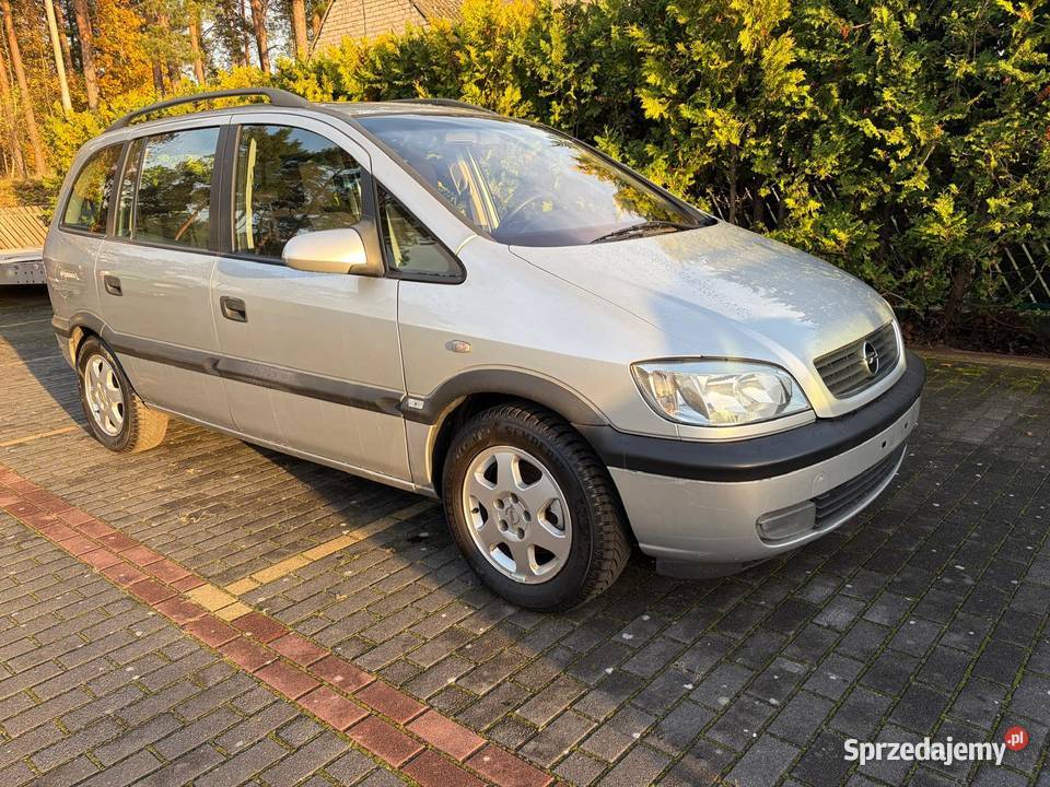 Opel Zafira A 18 125 Elegance 7 osób Szyberdach